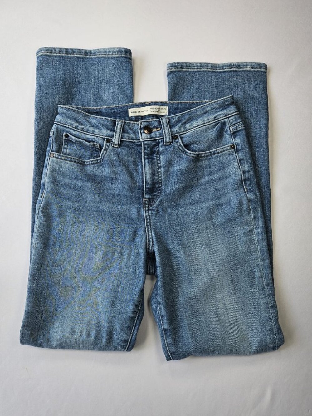Denver Hayes Mid Rise Straight Leg Blue Jeans Size 6 Womans